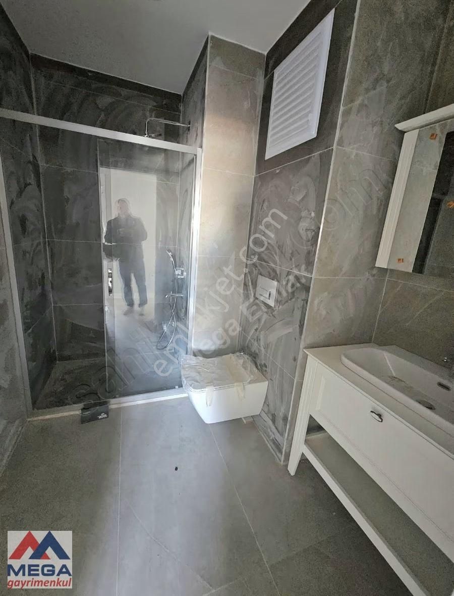 Mega'dan Feneryolunda 150 M2 3+1 Balkonlu Hamamlı Ferah Sıfır - Görsel 13