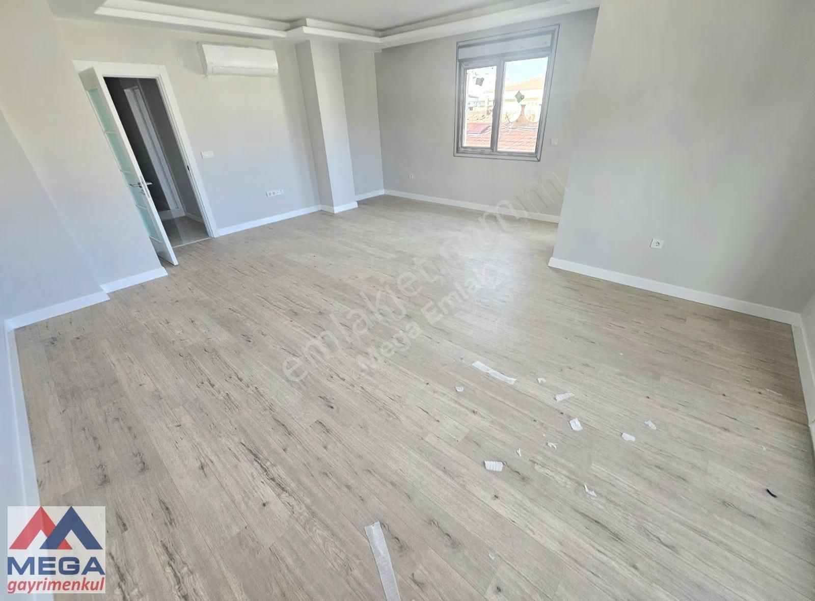 Mega'dan Feneryolunda 150 M2 3+1 Balkonlu Hamamlı Ferah Sıfır - Görsel 22