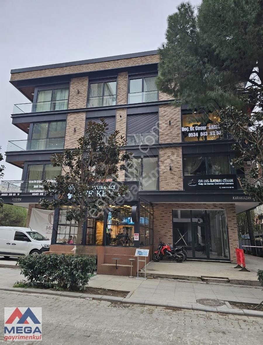Mega'dan Caddebostan Sahilde 150 M2 3+1 Ofise Ve Konuta Sıfır