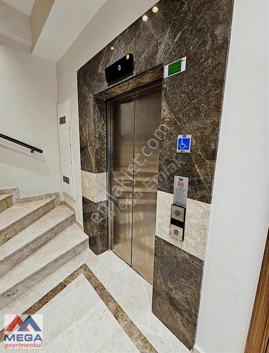 Mega'dan Caddebostan Sahilde 150 M2 3+1 Ofise Ve Konuta Sıfır - Görsel 4