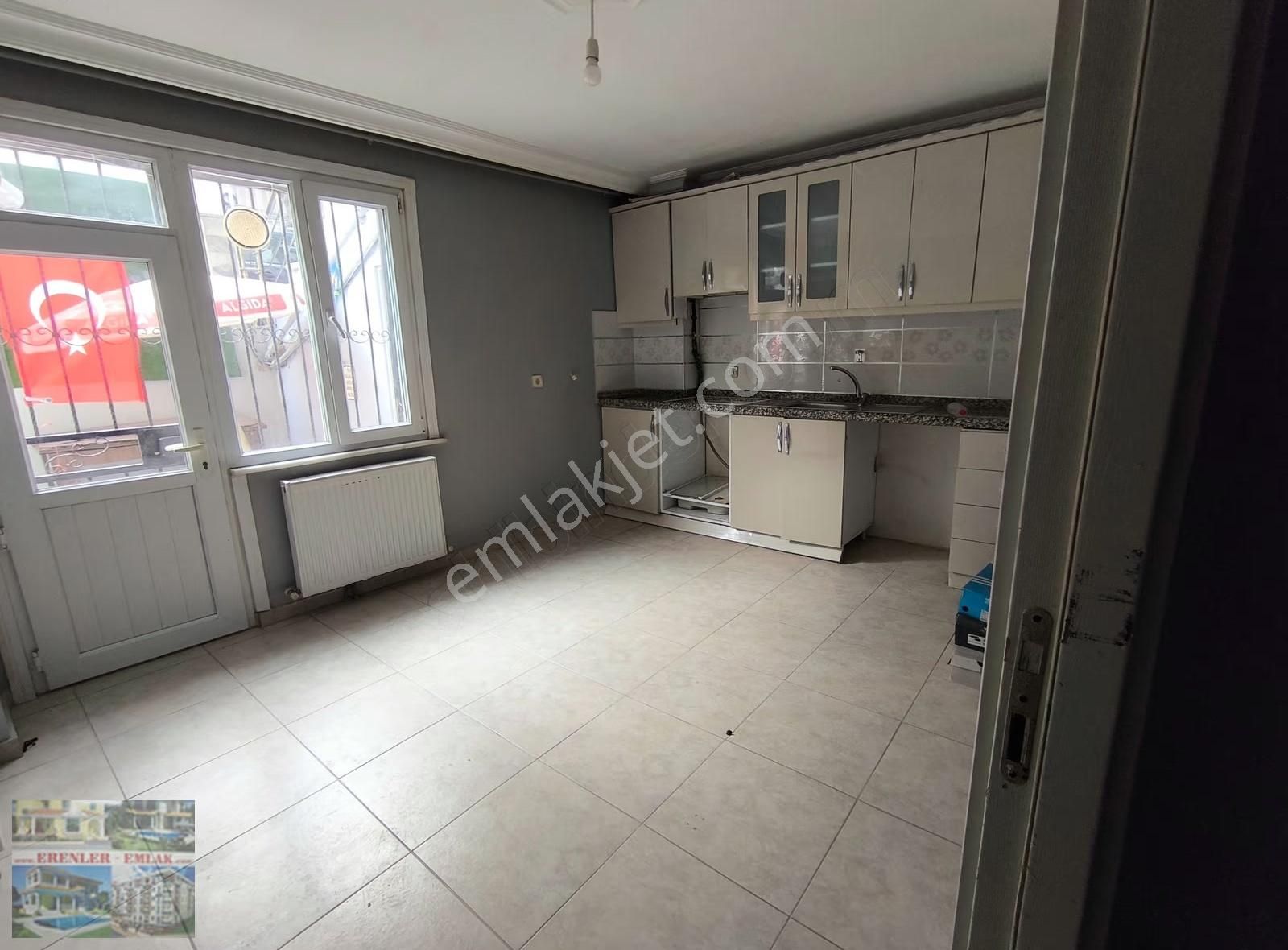 Cihangirde Osmanpaşa Caddesinde 100 M2 2+1 Giriş Kat Güney Cephe - Görsel 15