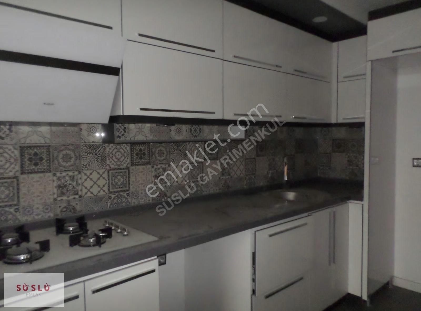 Ayvalık 150 Evler Mh Site İçinde Satılık 3+1 Lüks Daire - Görsel 15