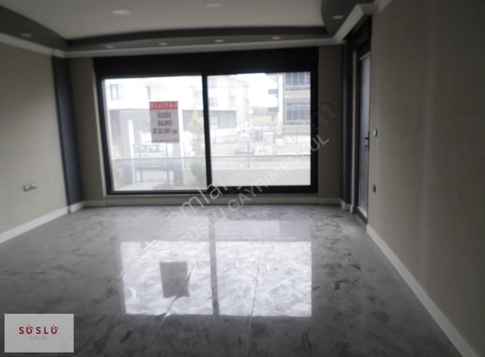 Ayvalık 150 Evler Mh Site İçinde Satılık 3+1 Lüks Daire - Görsel 3