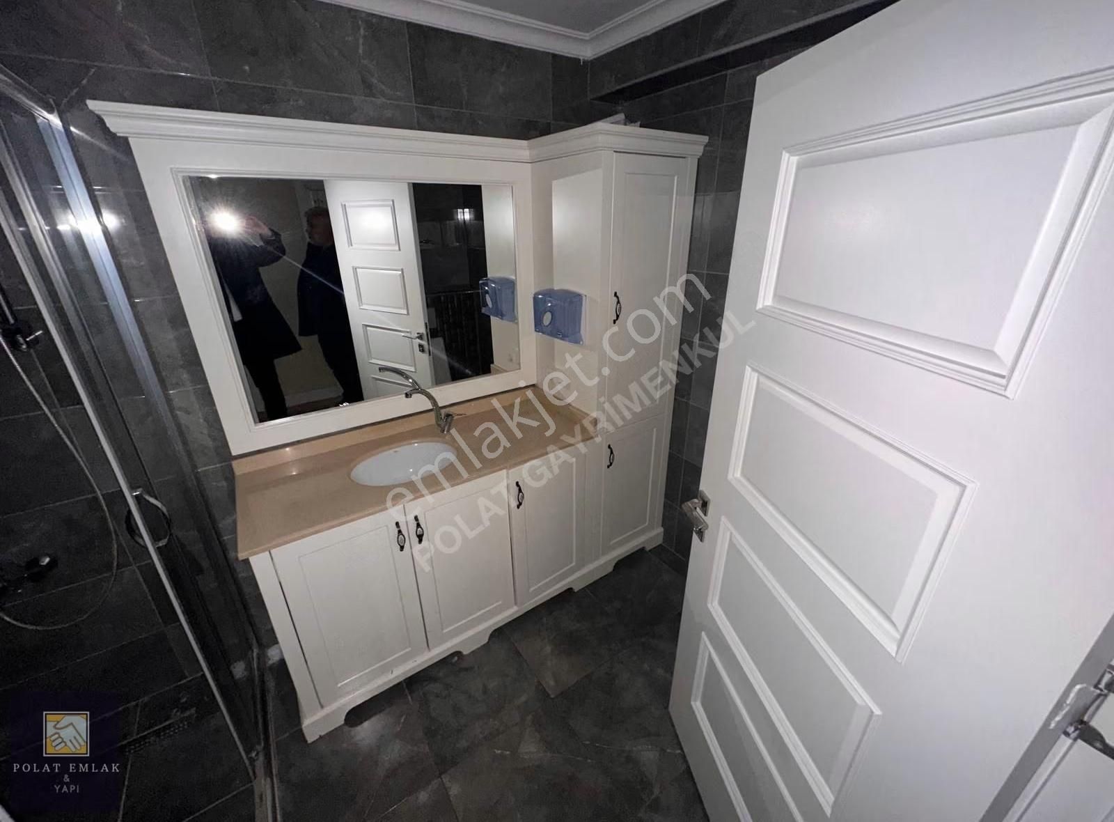 Çekmeköy'de -3+1 Kiralıkdaire, Şömineli, Site İçi -balkonlu - Görsel 4