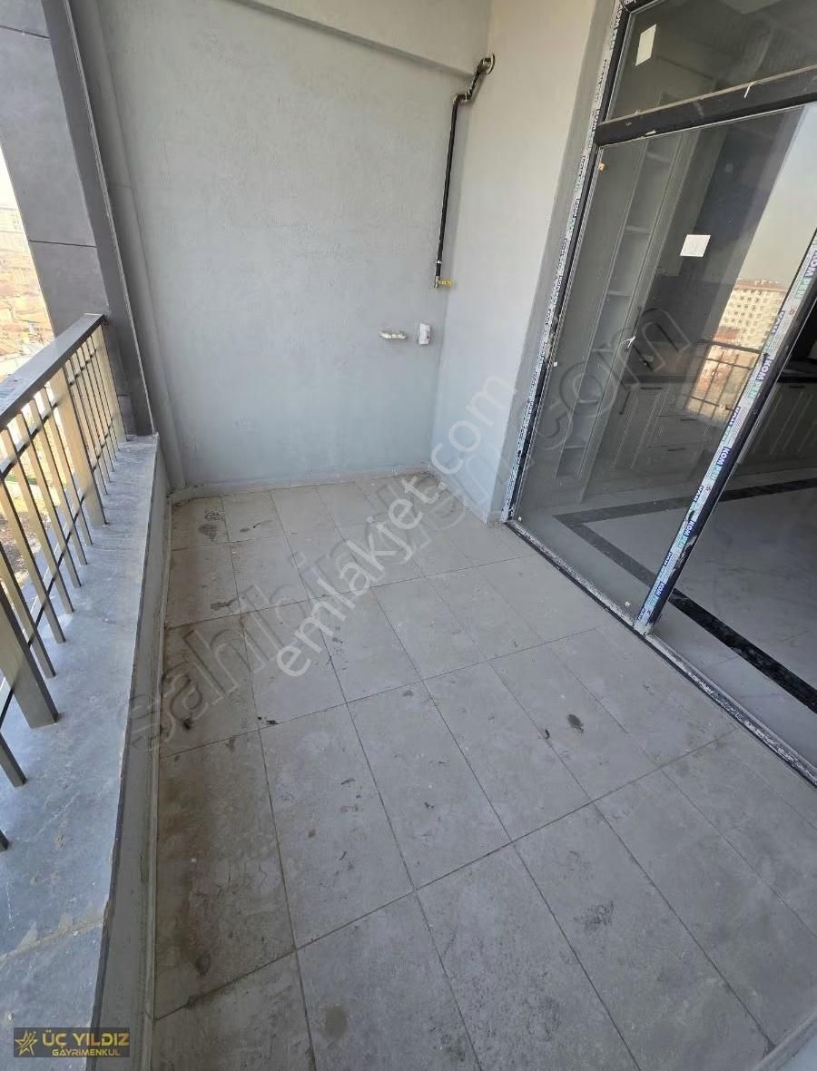 Meram Ahmet Özcan Caddesi Site İçi Son Kat Lüx 3+1 Dairemiz Sat - Görsel 17