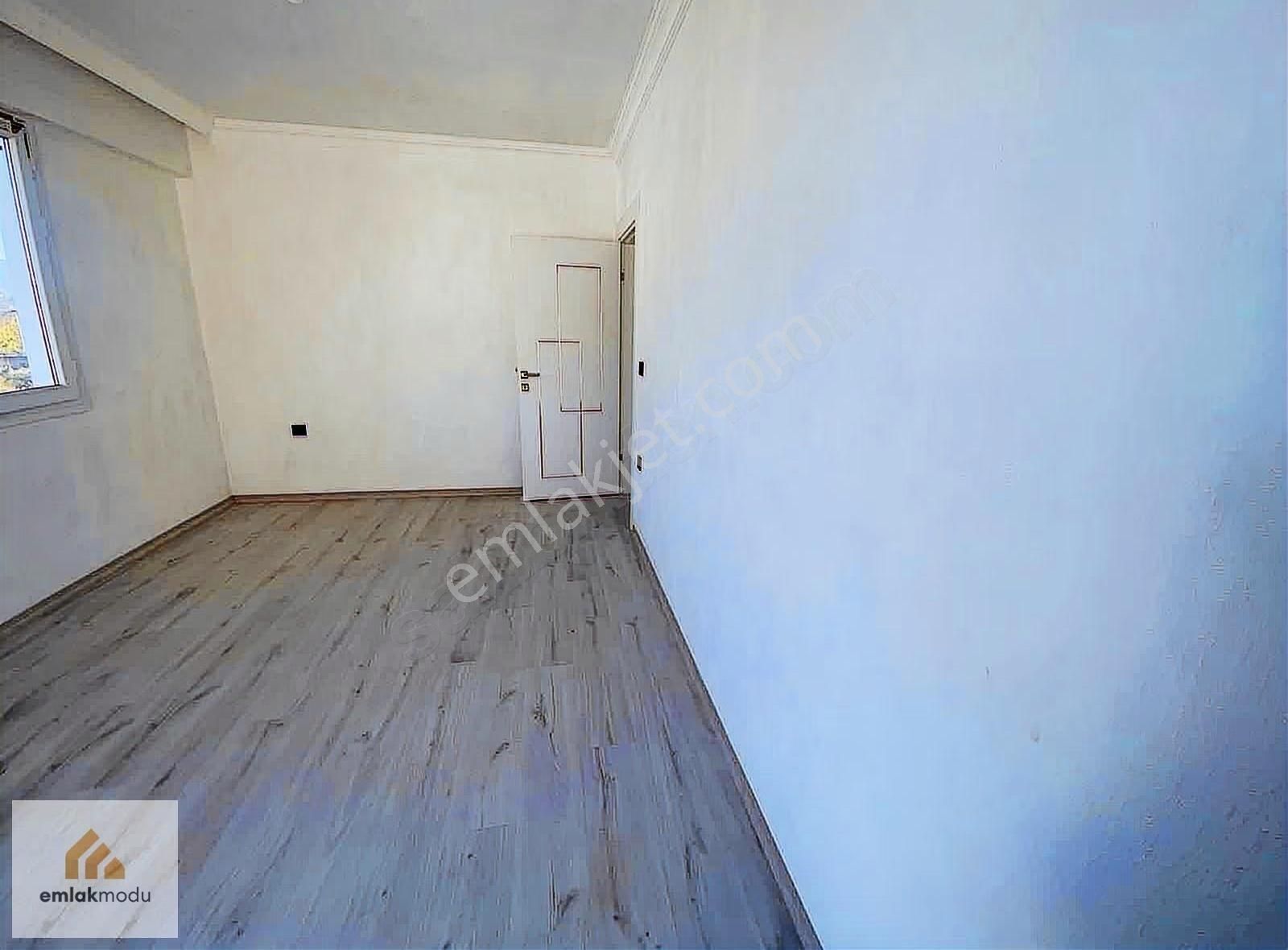 Fethiye Merkezi Lokasyonda Geniş 2+1 Ara Kat Boş Daire - Görsel 4