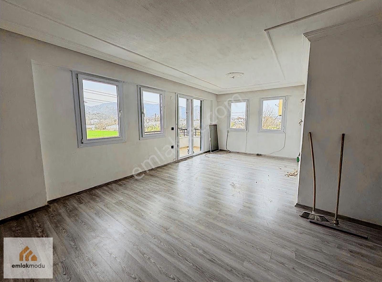 Fethiye Merkezi Lokasyonda Geniş 2+1 Ara Kat Boş Daire - Görsel 17