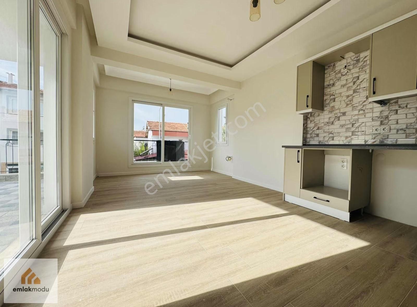 Emlakmodu'ndan Foça Mahallesi'nde 3+1 Satılık Dubleks Daire - Görsel 3