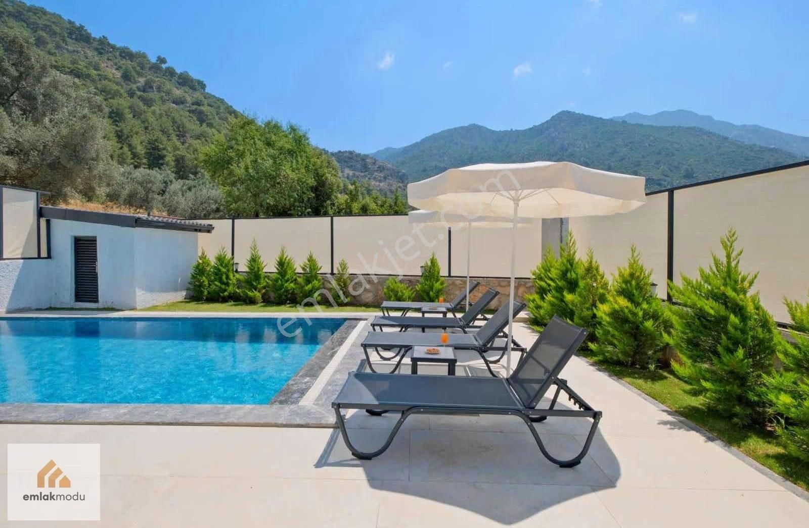 Fethiye Üzümlü Süper Lüx 4+1 Full Eşyalı Satılık Villa - Görsel 24