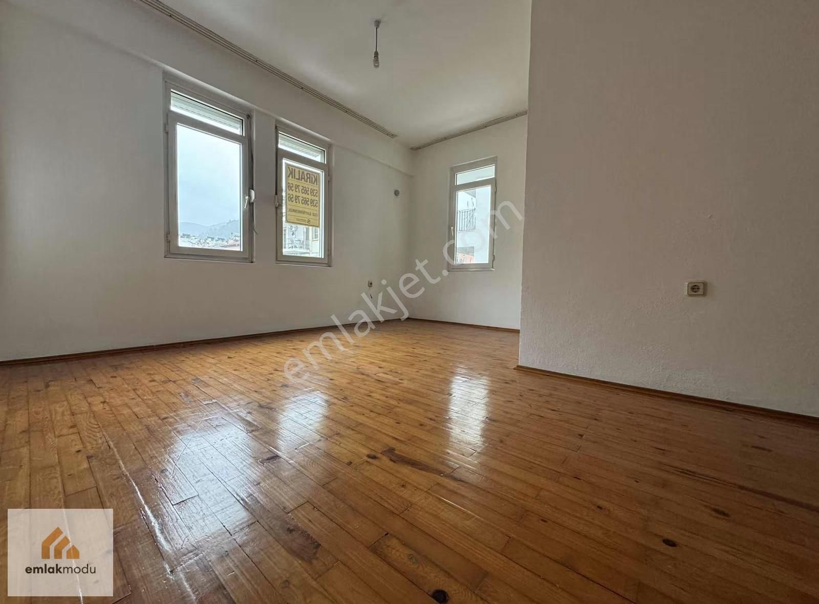 Emlakmodu'ndan Tuzla Mah.'de 3+1 Kiralık Daire - Görsel 12