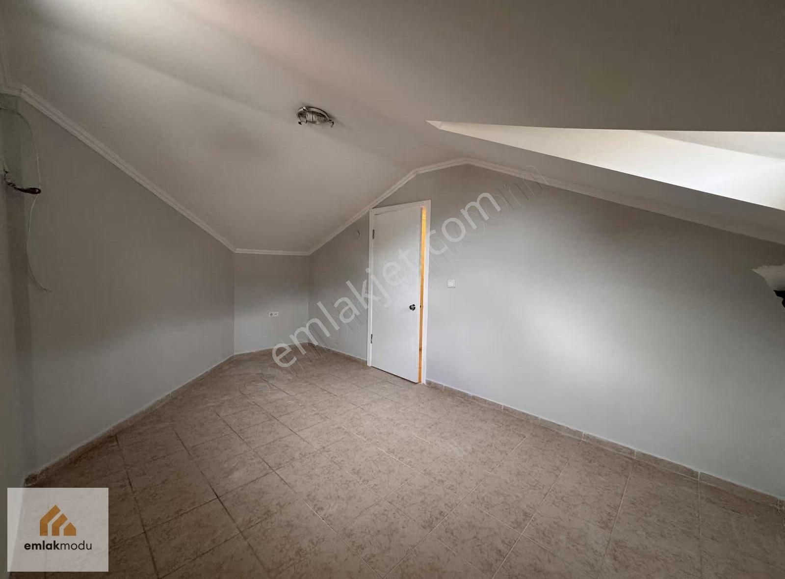 Emlakmodu'ndan Taşyaka Mah. 4+1 Dubleks Kiralık Daire - Görsel 9