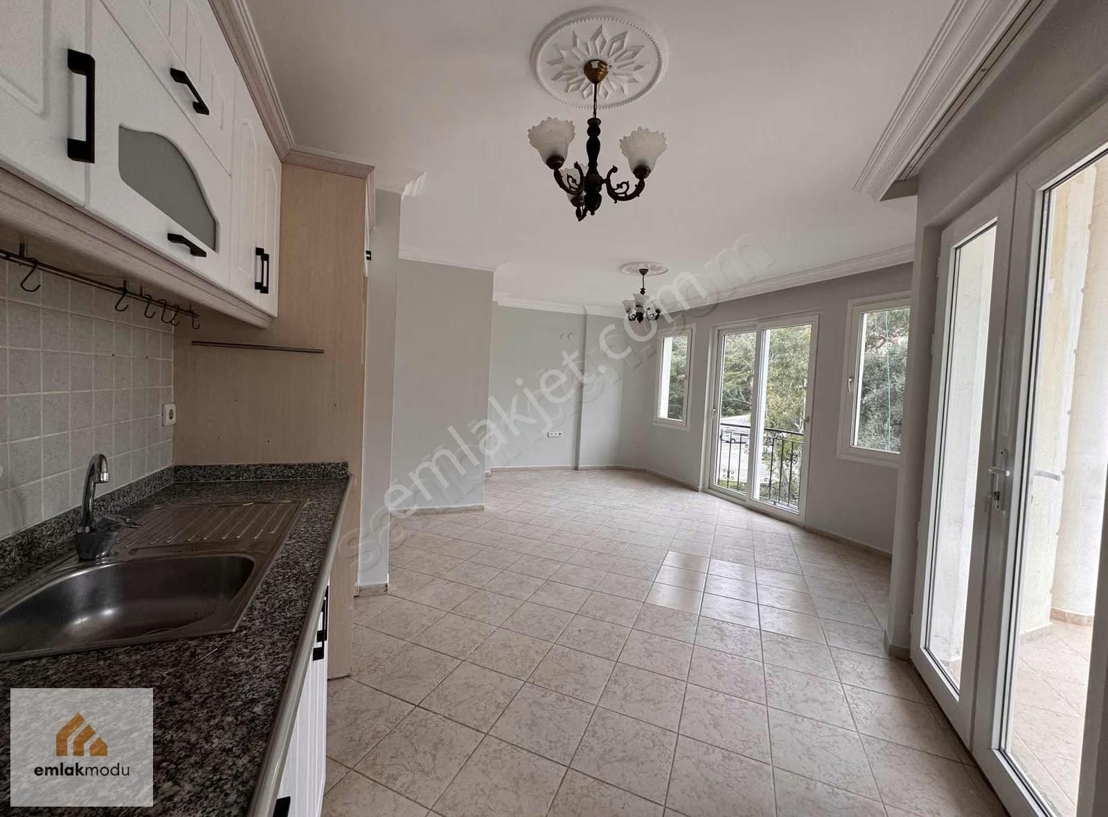 Emlakmodu'ndan Taşyaka Mah. 4+1 Dubleks Kiralık Daire - Görsel 14