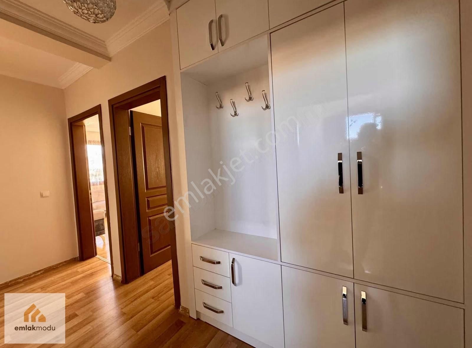 Emlakmodu'ndan Kesikkapı Mah.'de 1+1 Eşyalı Kiralık Daire - Görsel 3