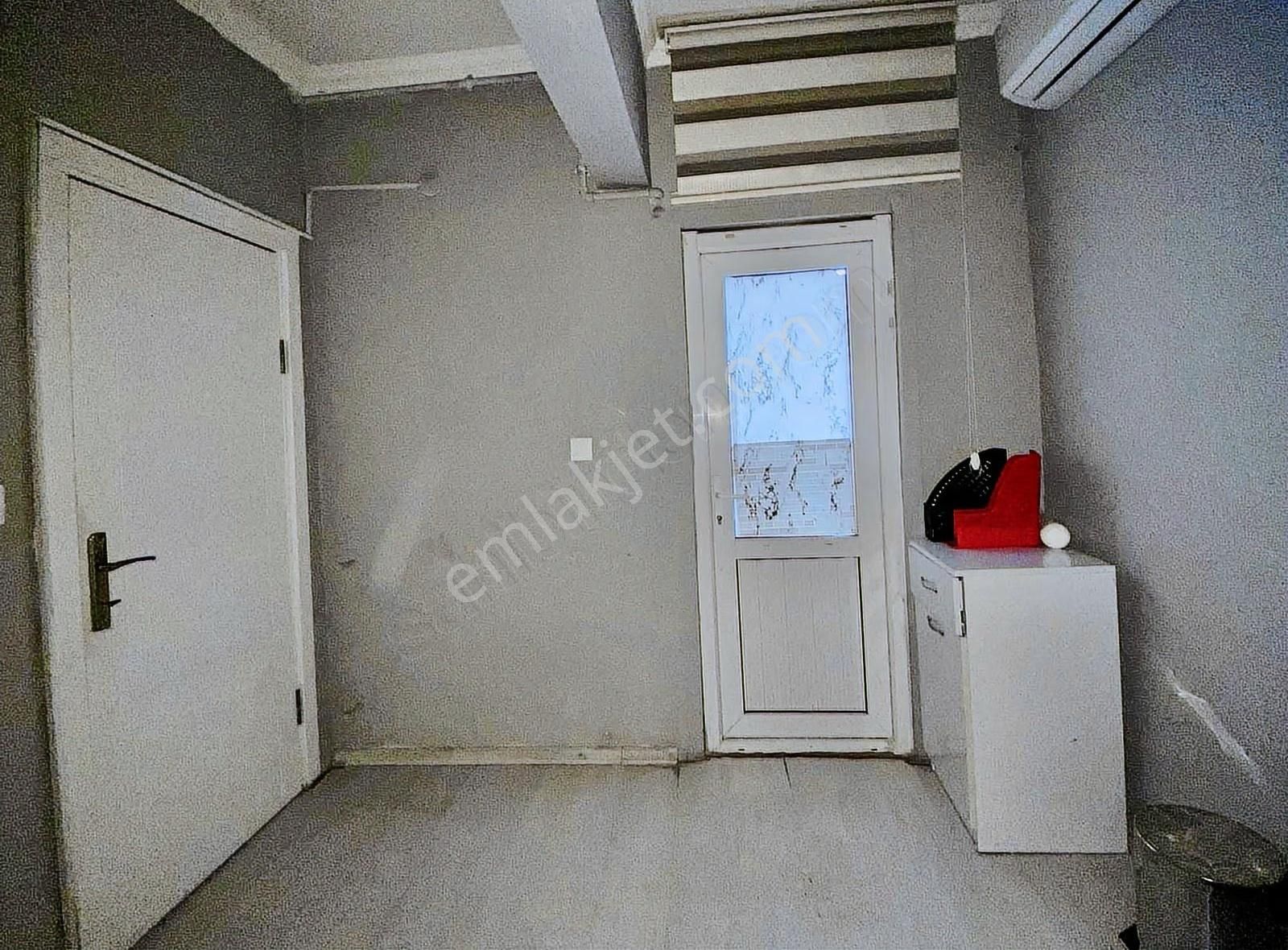 Sultanbeyli Merkezde Kiralık İşyeri - Görsel 7
