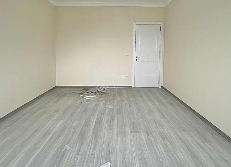 3+1 Geniş Çıkmasız Binada Kiralık Sıfır Daire - Görsel 3