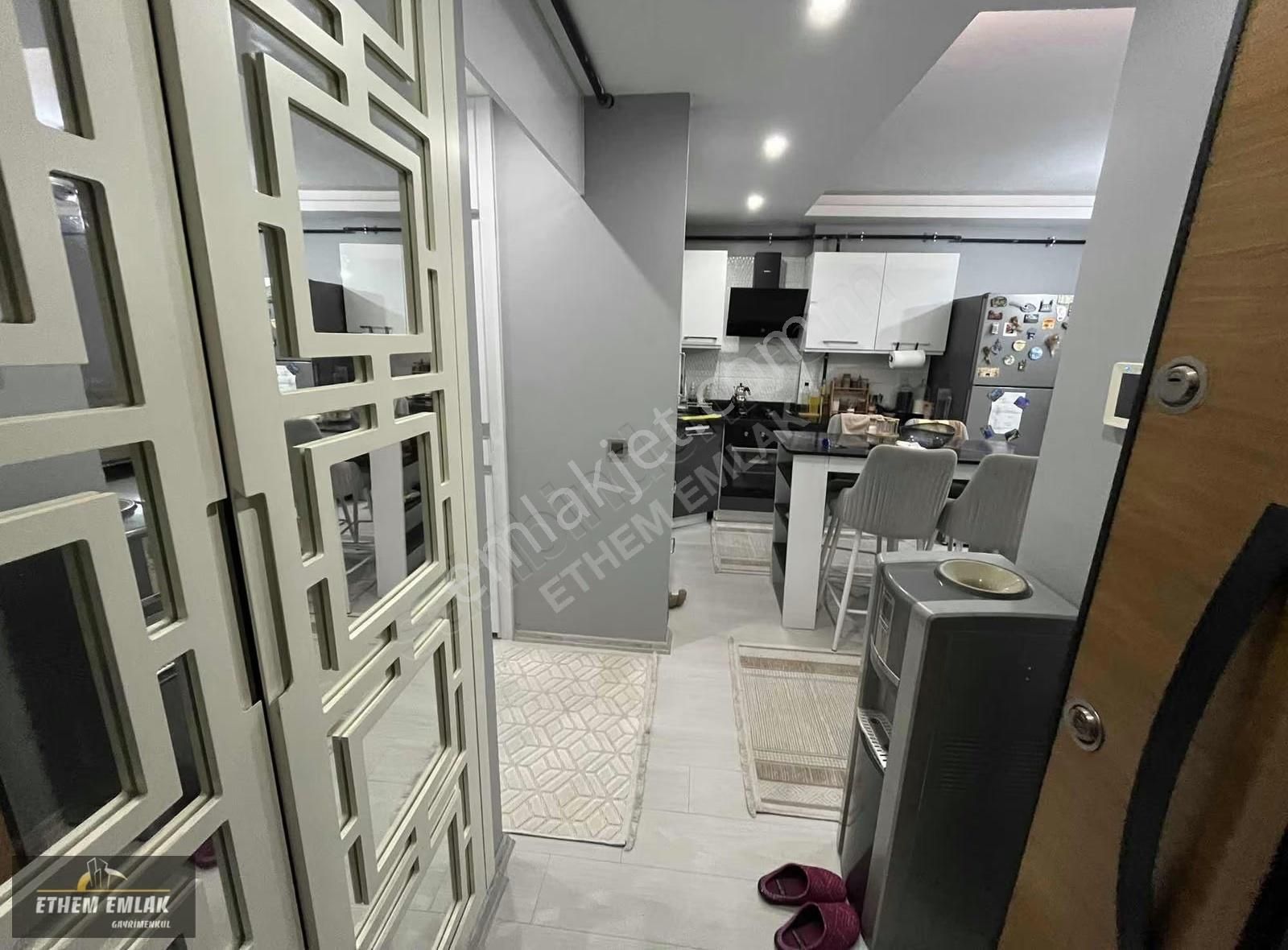 İki Adet Teraslı Masrafsız Sosyal Donatılı 2+1 Satılık - Görsel 24