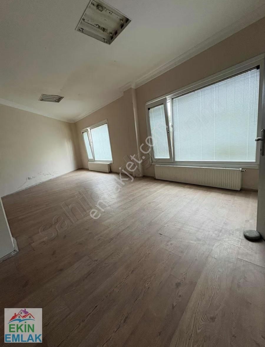 Ekinden Çavuşbaşında Mükemmel Konumda Kiralık Ofis / İşyeri - Görsel 6