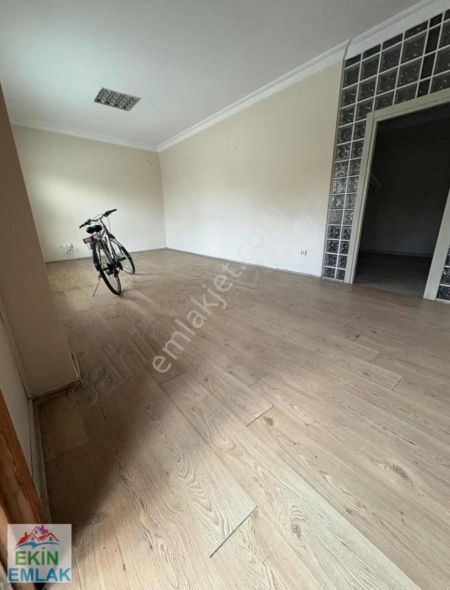 Ekinden Çavuşbaşında Mükemmel Konumda Kiralık Ofis / İşyeri