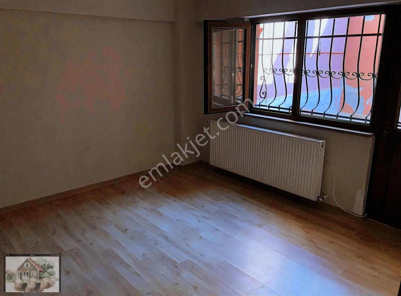 Pendik Aydos Ormanlarına Cephe 4+1 2006 Yapımı Müstakil Villa - Görsel 15