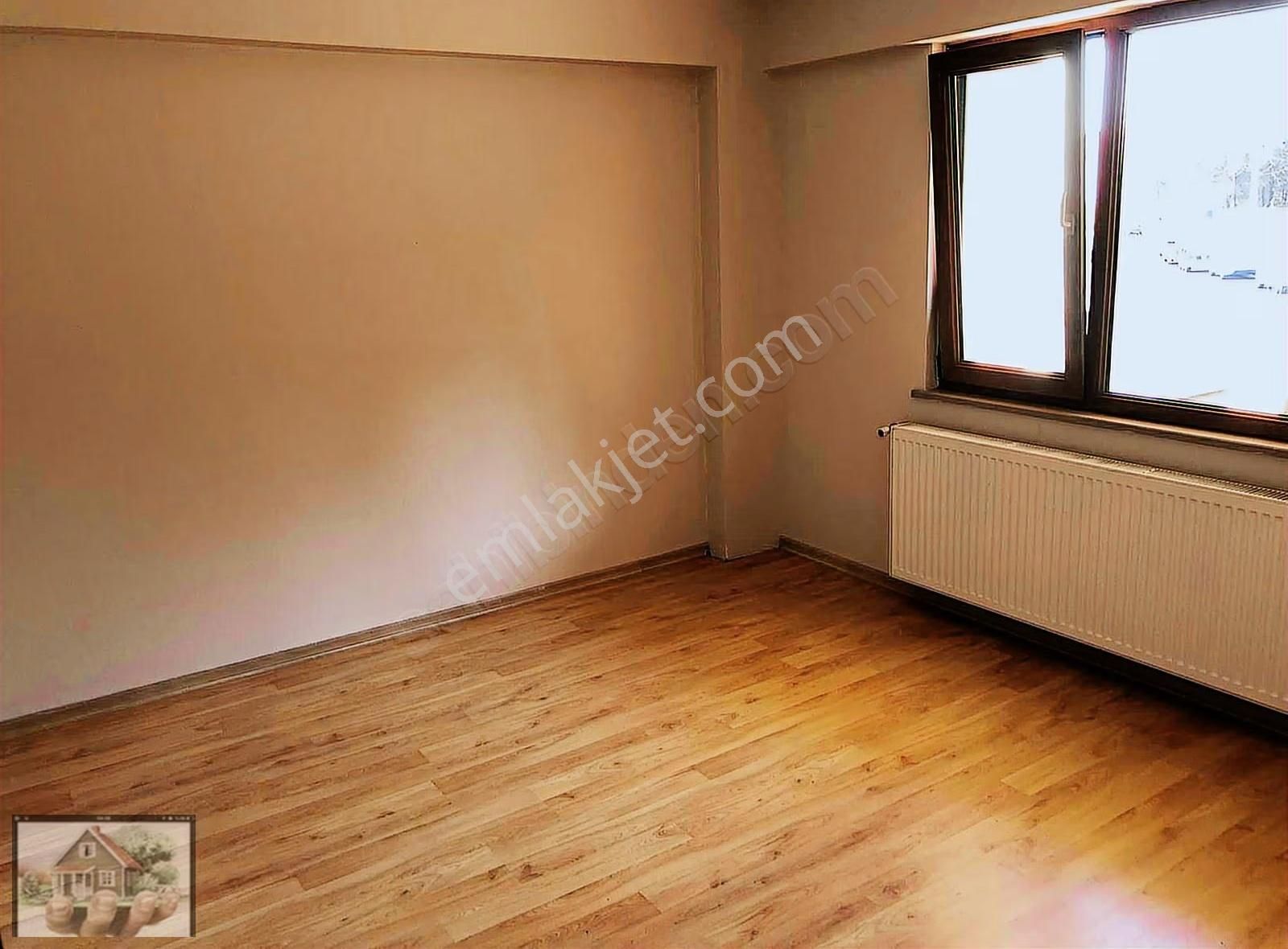 Pendik Aydos Ormanlarına Cephe 4+1 2006 Yapımı Müstakil Villa - Görsel 28