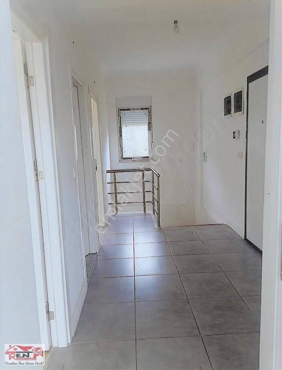 Ilıca'da Site İçerisinde Kiralık 3+1 Dublex Daire - Görsel 12