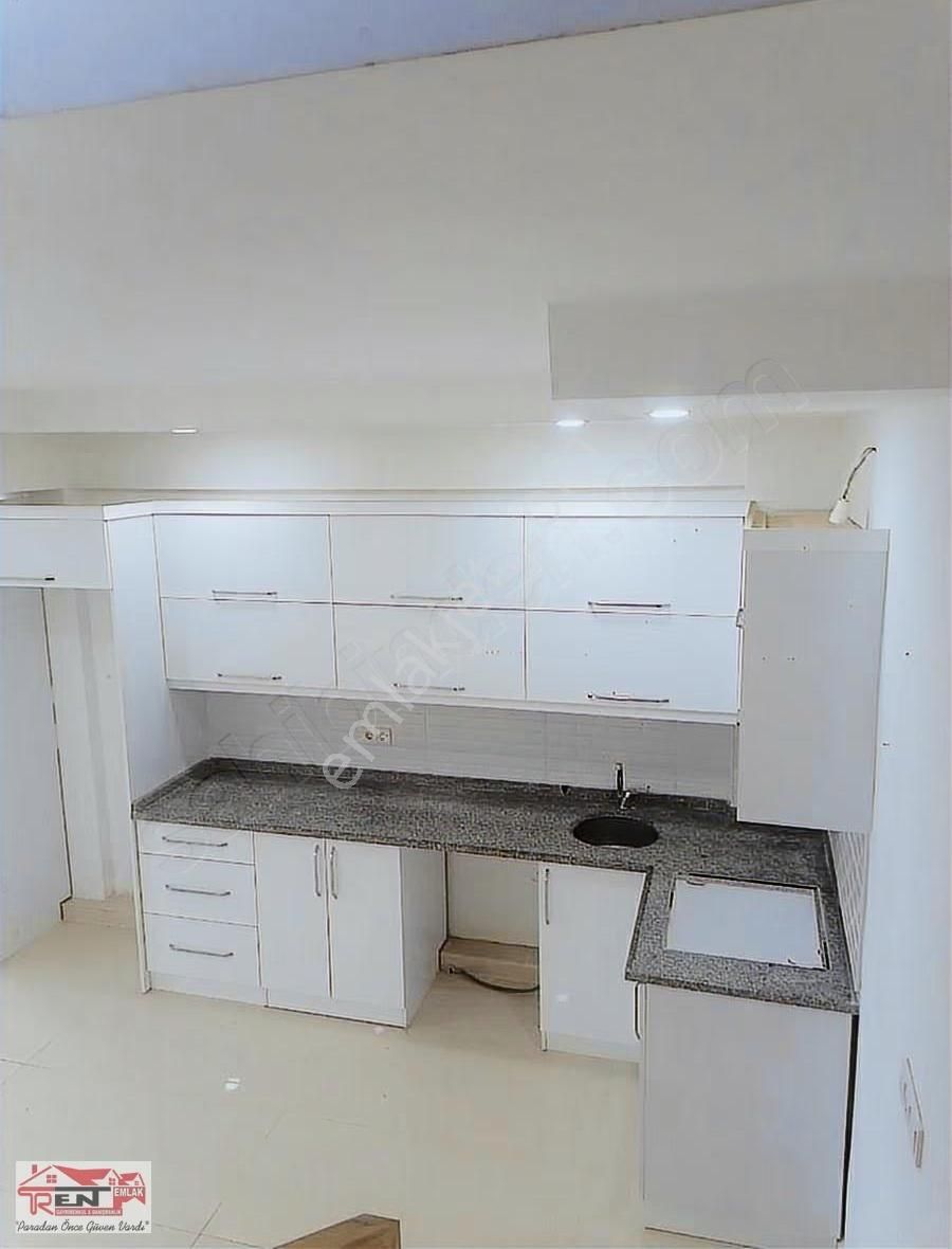 Ilıca'da Site İçerisinde Kiralık 3+1 Dublex Daire - Görsel 6