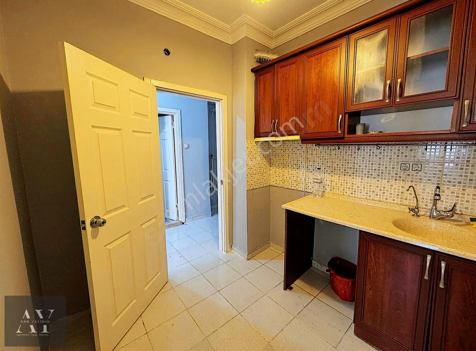 Güllükte Cadde Üzeri Geniş 2+1 115m2 Daire Satılık - Görsel 9