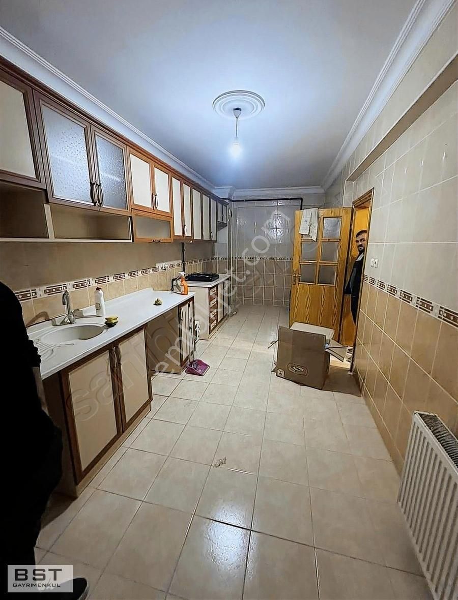 Yazır Mh Kiralık 3+1 140 M2 Net Bireysel Kombili Daire - Görsel 9