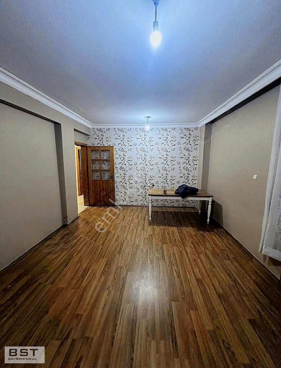 Yazır Mh Kiralık 3+1 140 M2 Net Bireysel Kombili Daire - Görsel 8