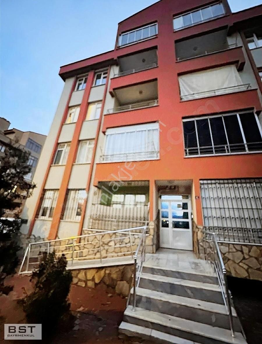 Yazır Mh Kiralık 3+1 140 M2 Net Bireysel Kombili Daire - Görsel 7