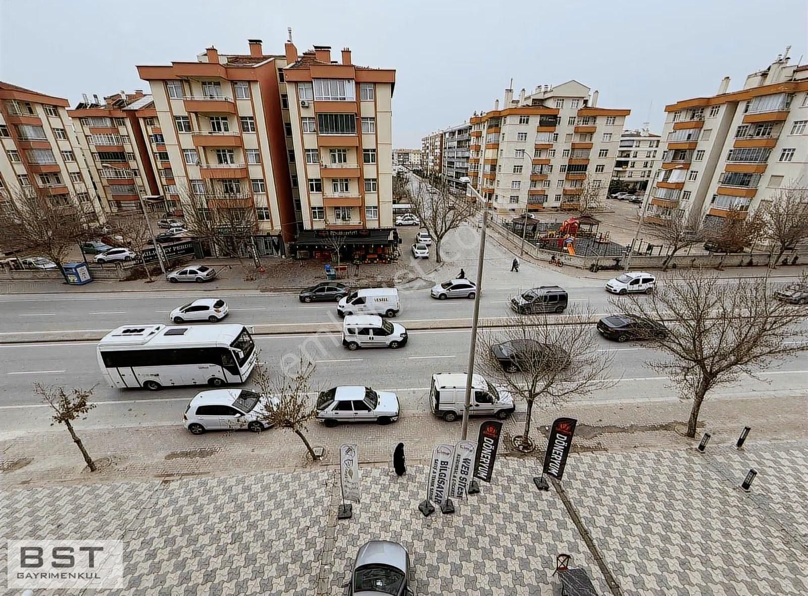 Alı Ulvi Kurucu Cd Üzeri 3+1 130 M² Net Sıte Içı K. Otoparklı - Görsel 30