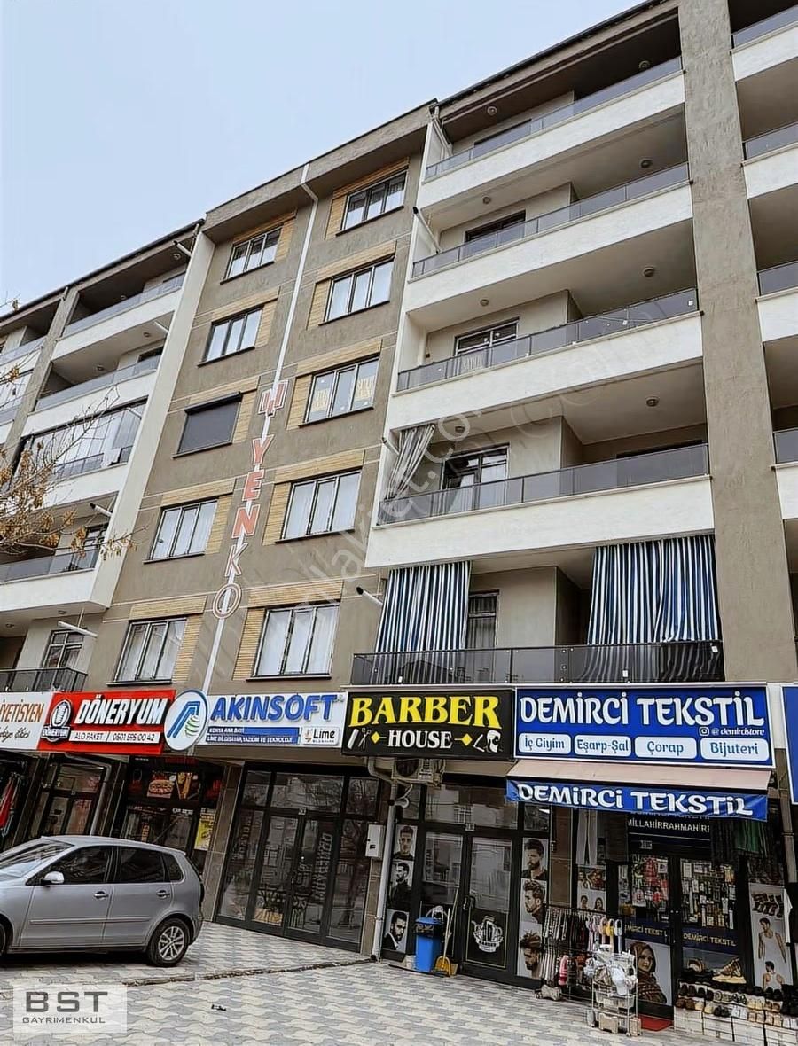 Alı Ulvi Kurucu Cd Üzeri 3+1 130 M² Net Sıte Içı K. Otoparklı - Görsel 25