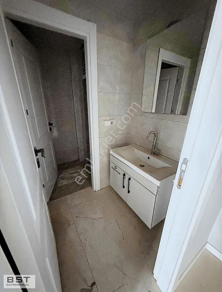 Alı Ulvi Kurucu Cd Üzeri 3+1 130 M² Net Sıte Içı K. Otoparklı - Görsel 16