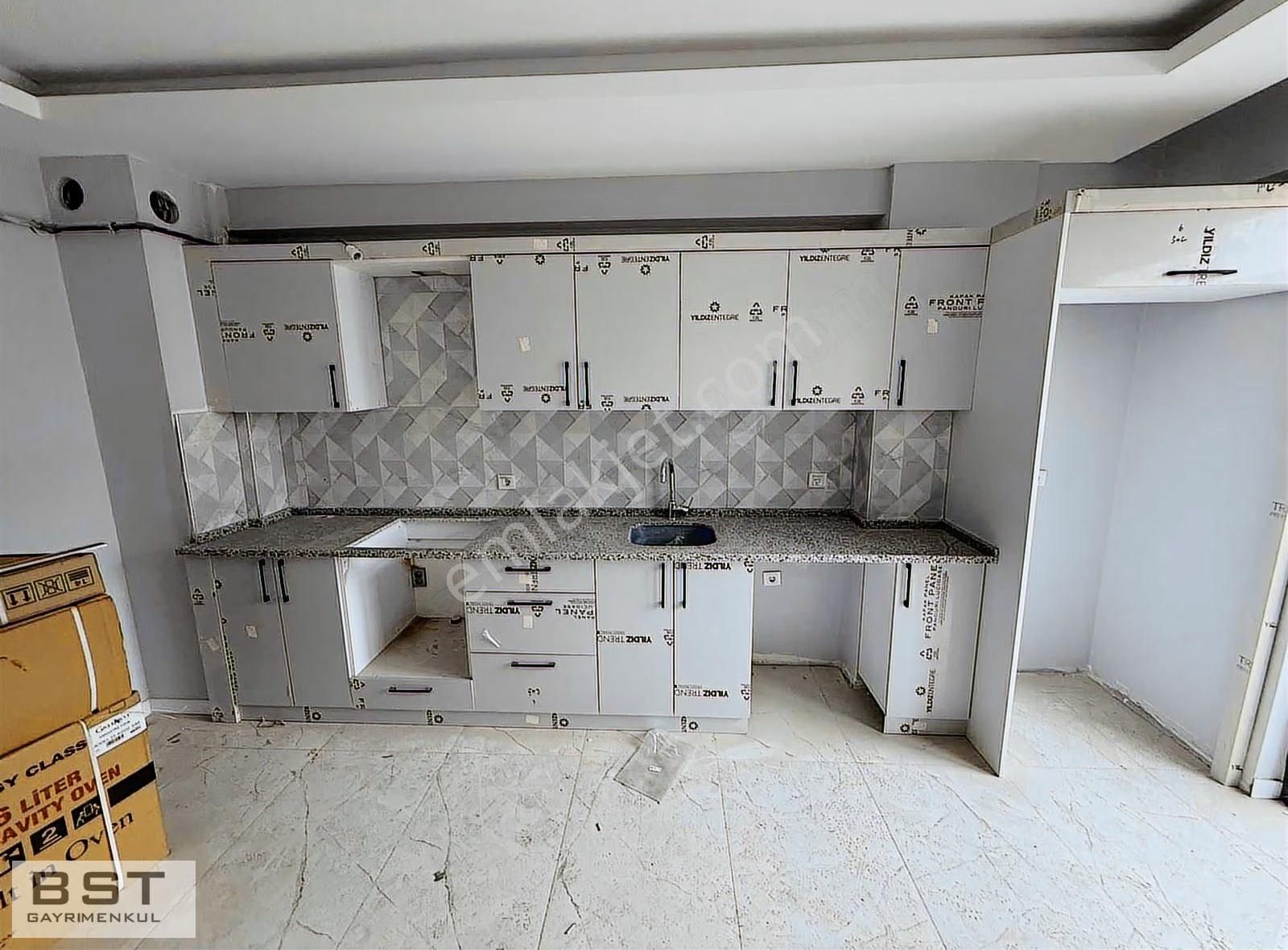 Alı Ulvi Kurucu Cd Üzeri 3+1 130 M² Net Sıte Içı K. Otoparklı - Görsel 5