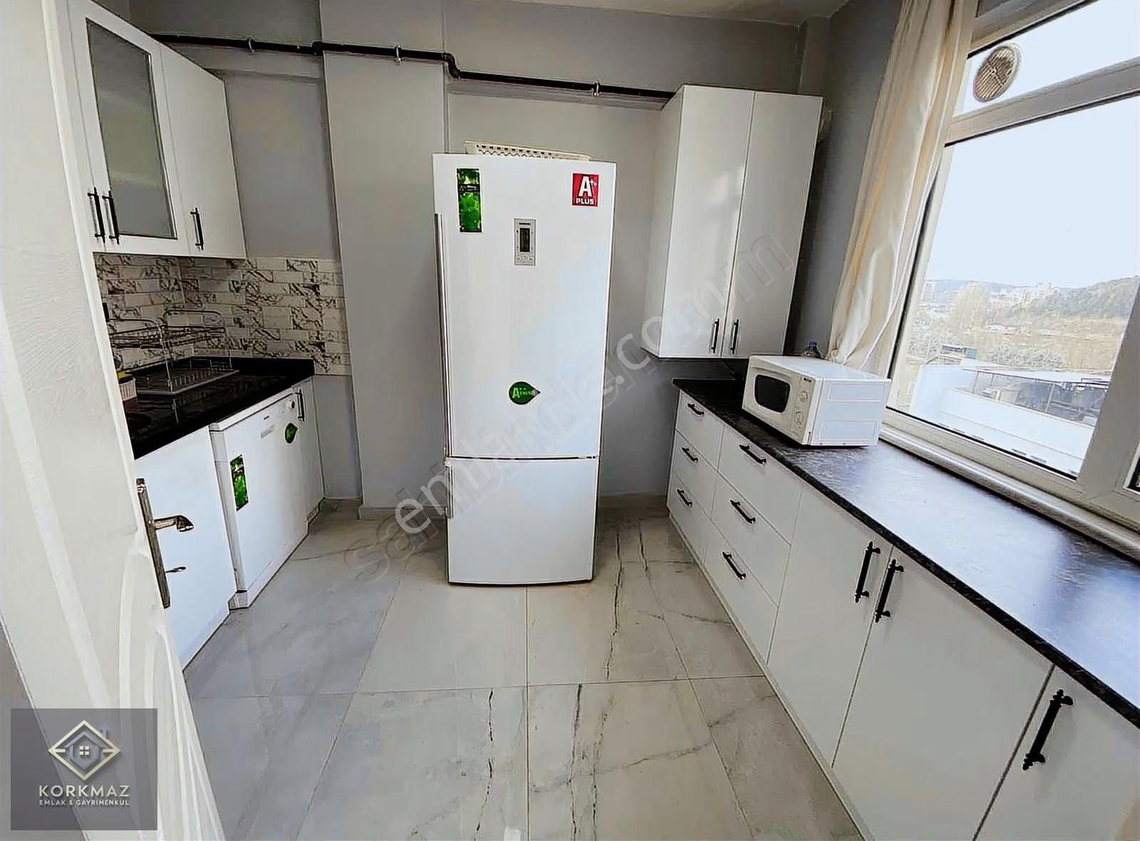 Korkmaz Emlaktan Kağıthane Yahya Kemal Mah Mükemmel 2+1 Daire - Görsel 18