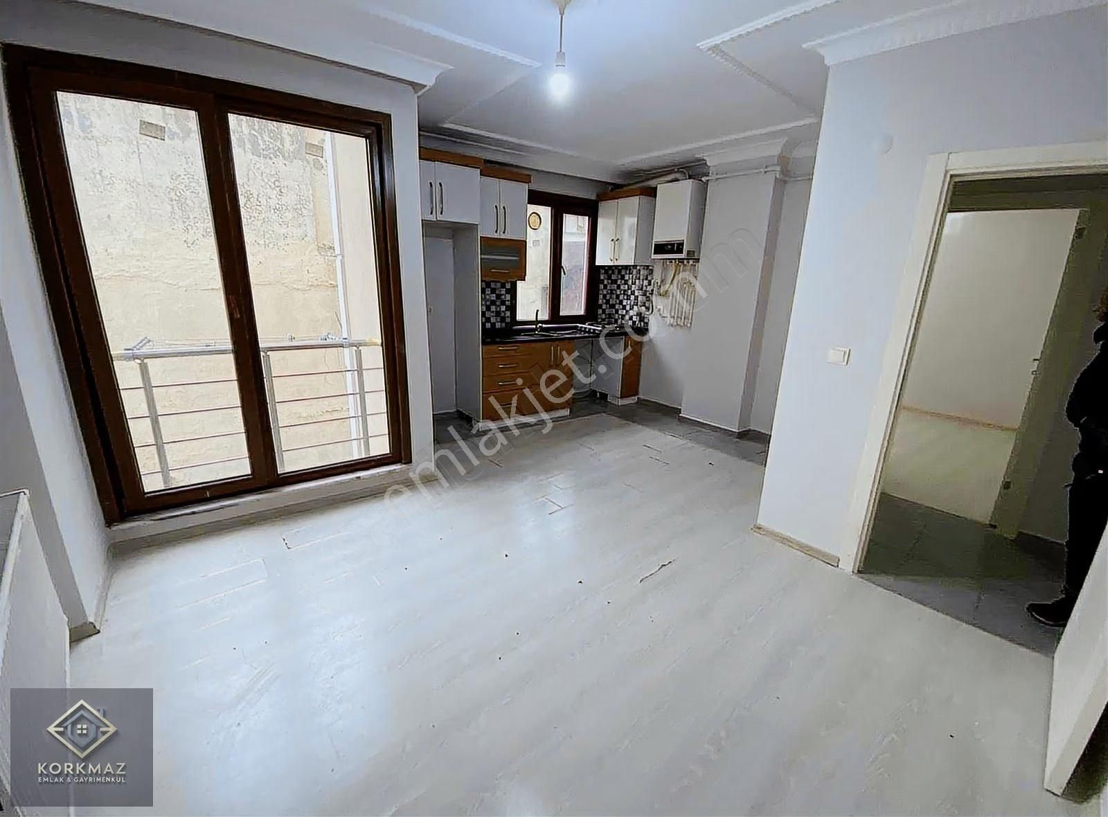 Kâğıthane Hürriyet Mah Oturmaya Hazır 2+1 Ara Kat Daire - Görsel 2