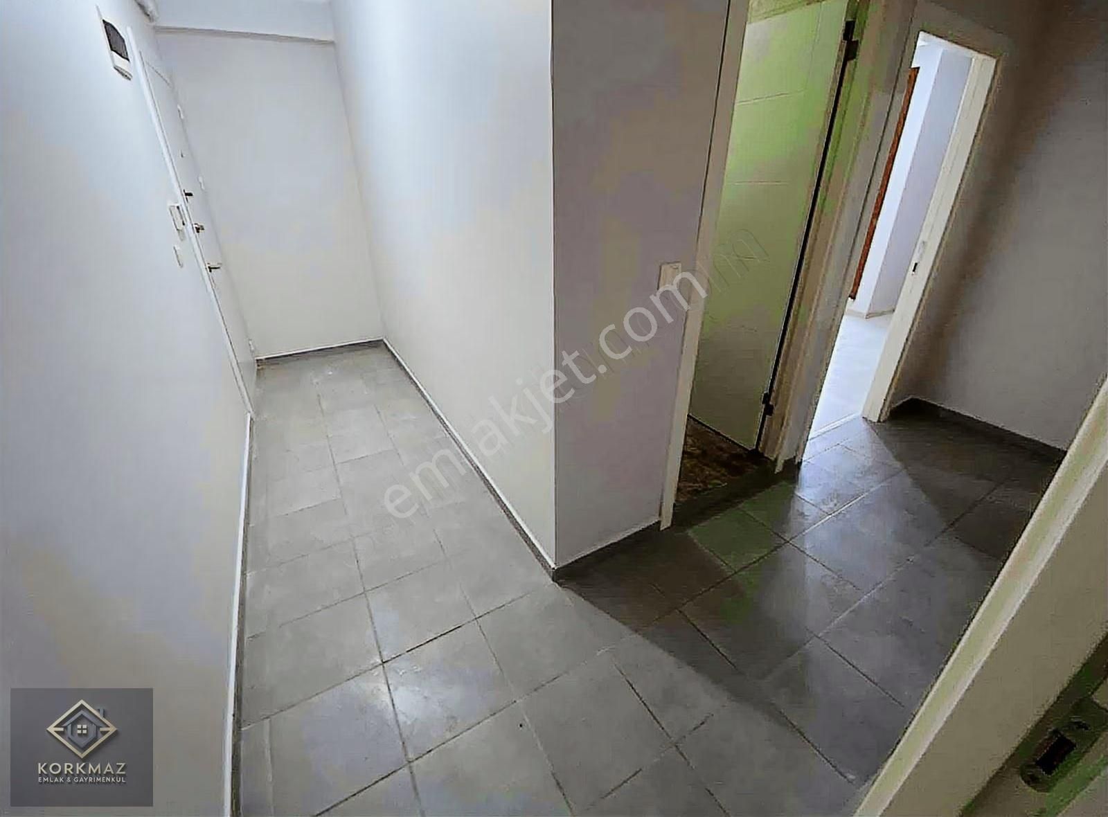 Kâğıthane Hürriyet Mah Oturmaya Hazır 2+1 Ara Kat Daire - Görsel 3