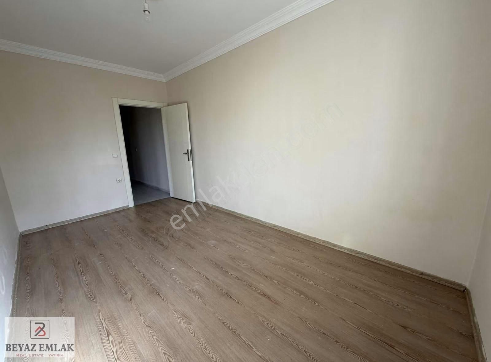 Habibler Mah. Balkonlu Açık Otoparklı 2+1 Kiralık Daire - Görsel 12