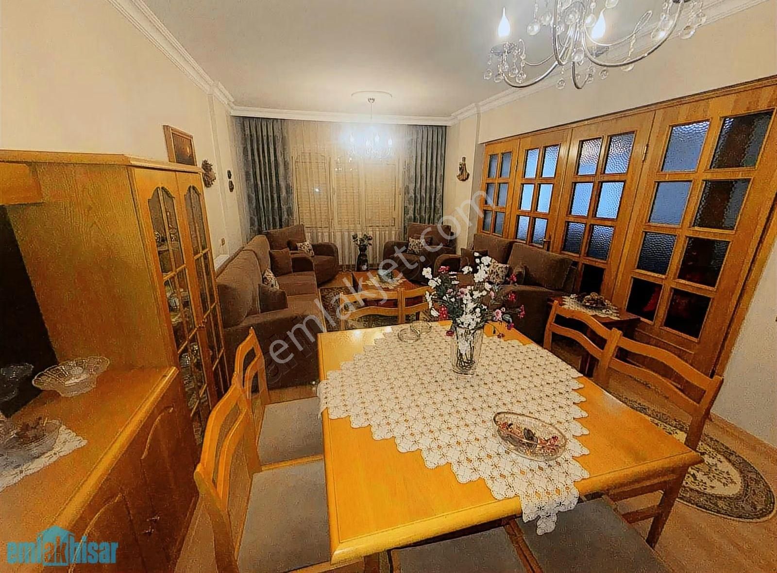 Akhisar Ragıpbey'de Doğalgazlı Satılık Bakımlı 3+1 Daire - Görsel 4