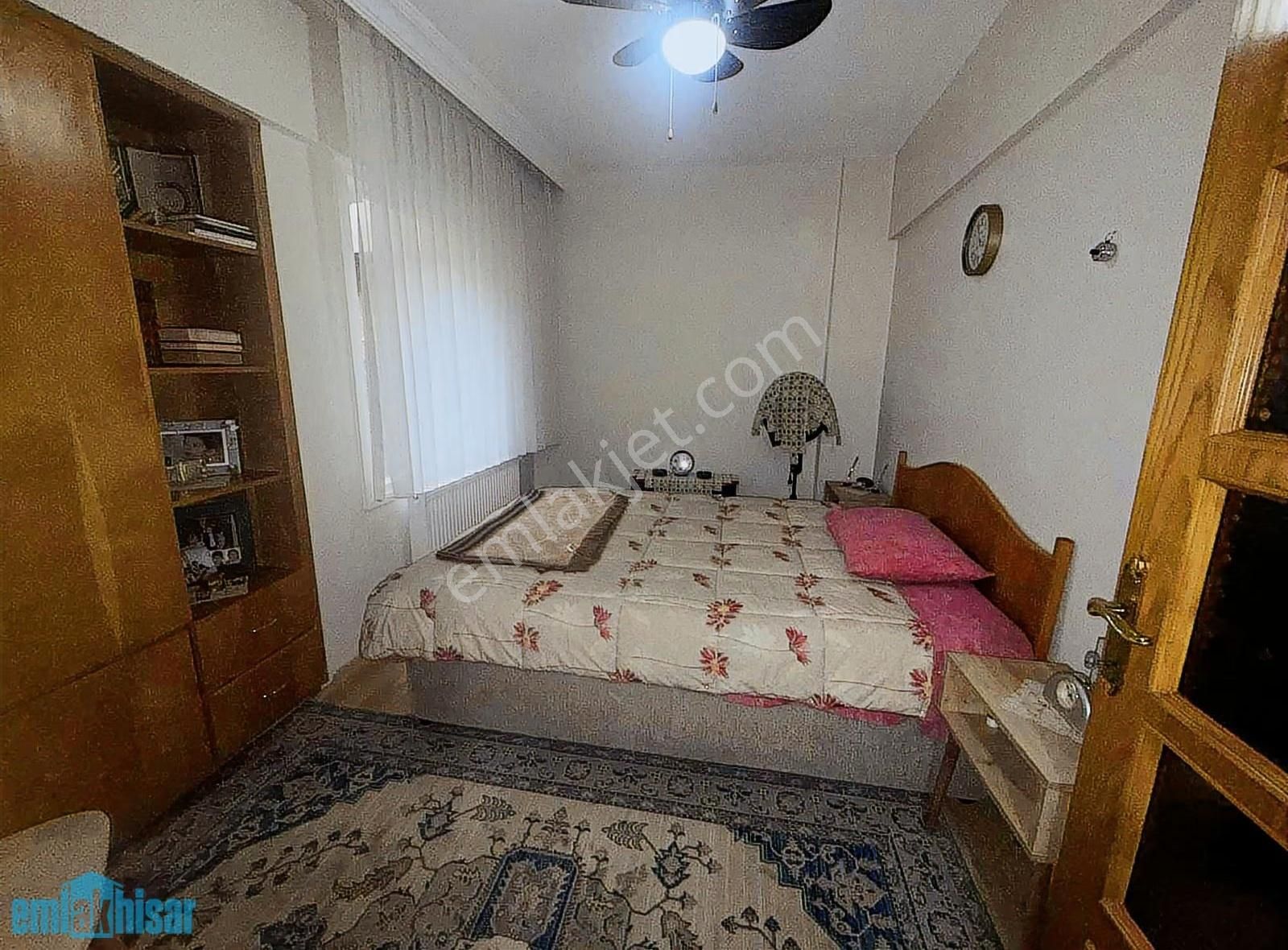 Akhisar Ragıpbey'de Doğalgazlı Satılık Bakımlı 3+1 Daire - Görsel 8