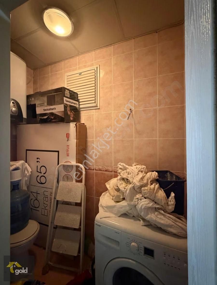 Lise Caddesine Cephe Satılık 3+1 Daire - Görsel 2