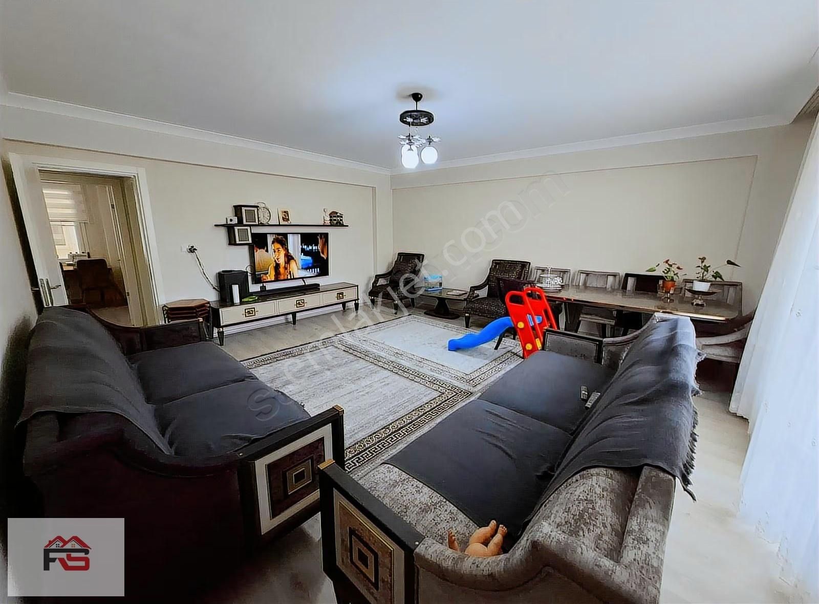 Akhisar Reşatbey Fahri Sertel Emlaktan Satılık 3+1 Daire