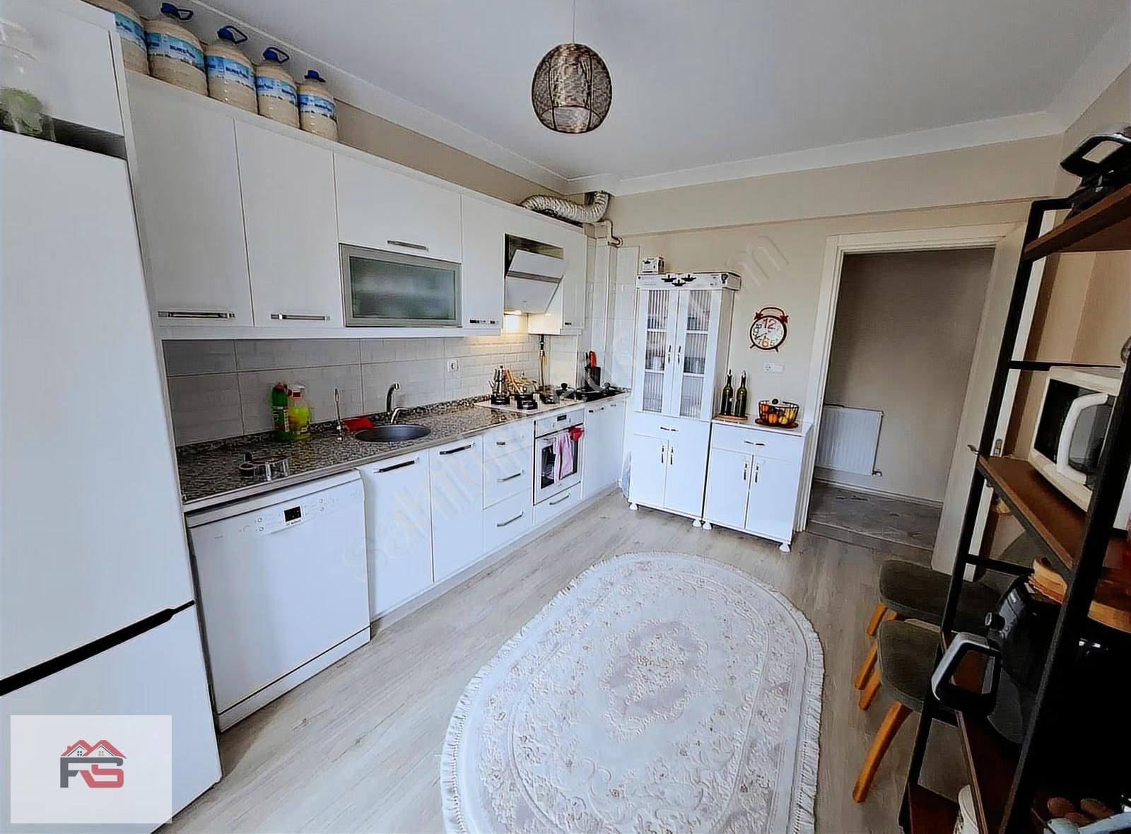 Akhisar Reşatbey Fahri Sertel Emlaktan Satılık 3+1 Daire - Görsel 15