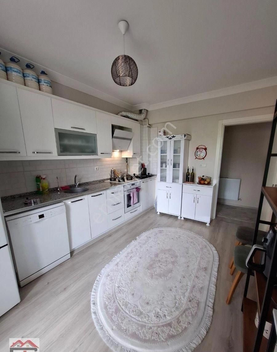 Akhisar Reşetbey Hafri Sertel Emlaktan Satılık 3+1 Daire - Görsel 5