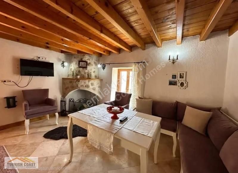 Fethiye Kayaköyde Restorasyonu Yapılmış Havuzlu Taş Ev - Görsel 15