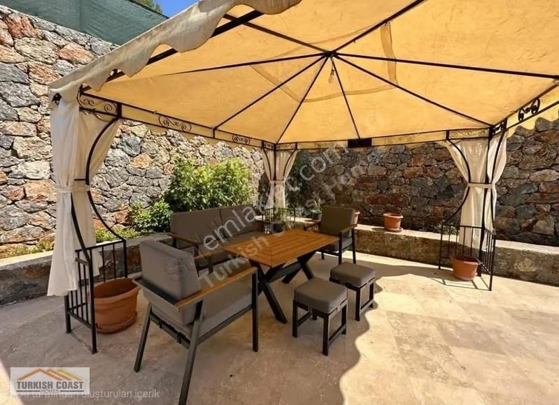 Fethiye Kayaköyde Restorasyonu Yapılmış Havuzlu Taş Ev - Görsel 4