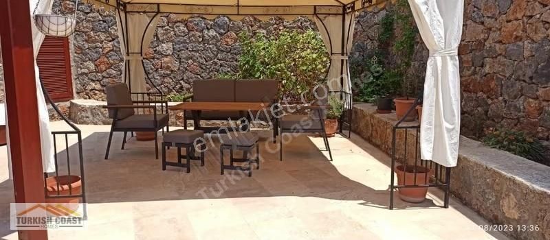 Fethiye Kayaköyde Restorasyonu Yapılmış Havuzlu Taş Ev - Görsel 9