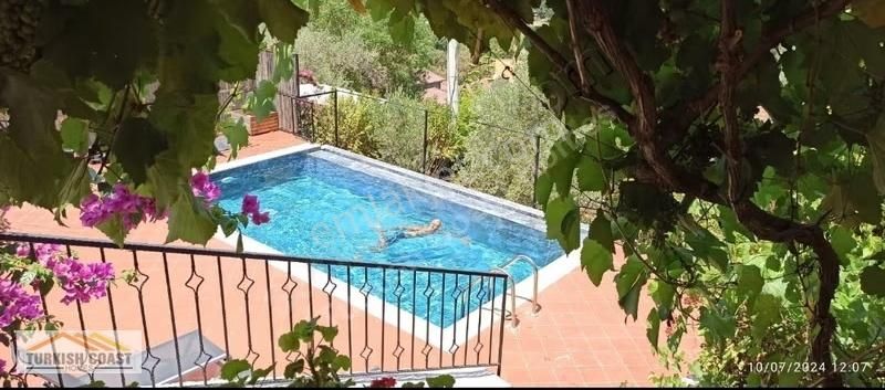 Fethiye Kayaköyde Restorasyonu Yapılmış Havuzlu Taş Ev - Görsel 12