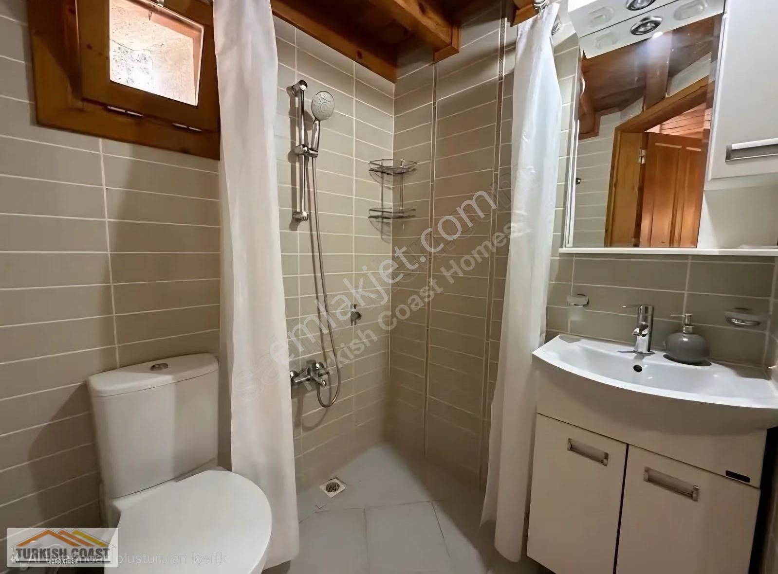 Fethiye Kayaköyde Restorasyonu Yapılmış Havuzlu Taş Ev - Görsel 19