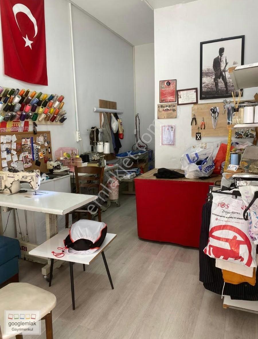 Güzelyalı İşlek Konumda Satılık Dükkan - Görsel 3